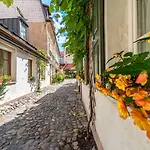Oldtown #d
